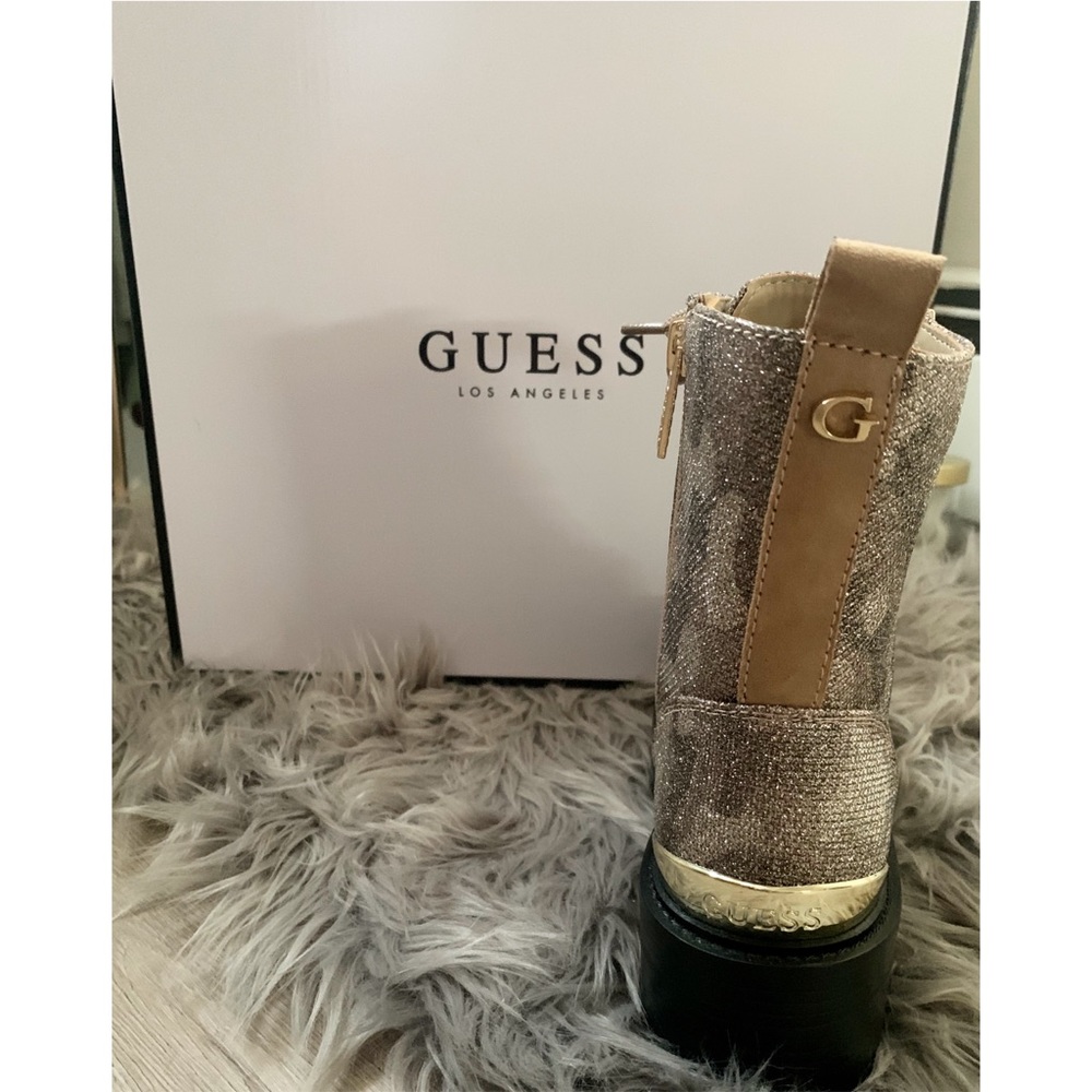 Guess Platform Boots - Picture 3 of 5